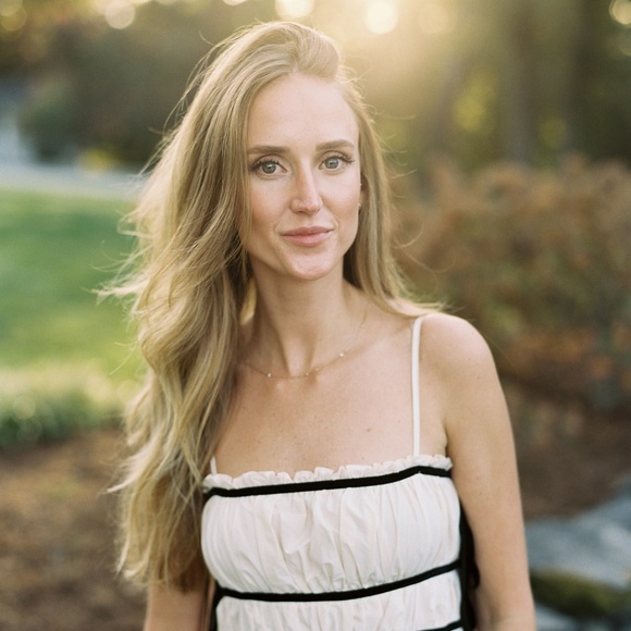 Meet your Posher, Maggie - Picture 1 of 1